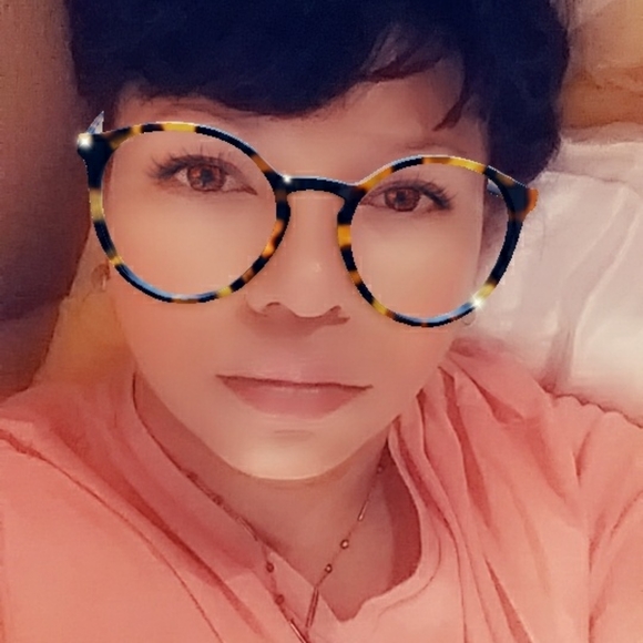 Meet your Posher, Vanessa - Picture 6 of 10